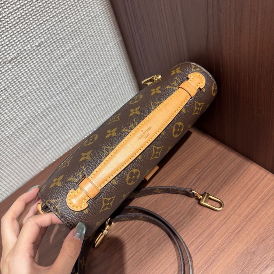 Louis Vuitton 路易威登老花郵差包單肩斜挎手提包  芯片尺寸：25*7*19cm-1