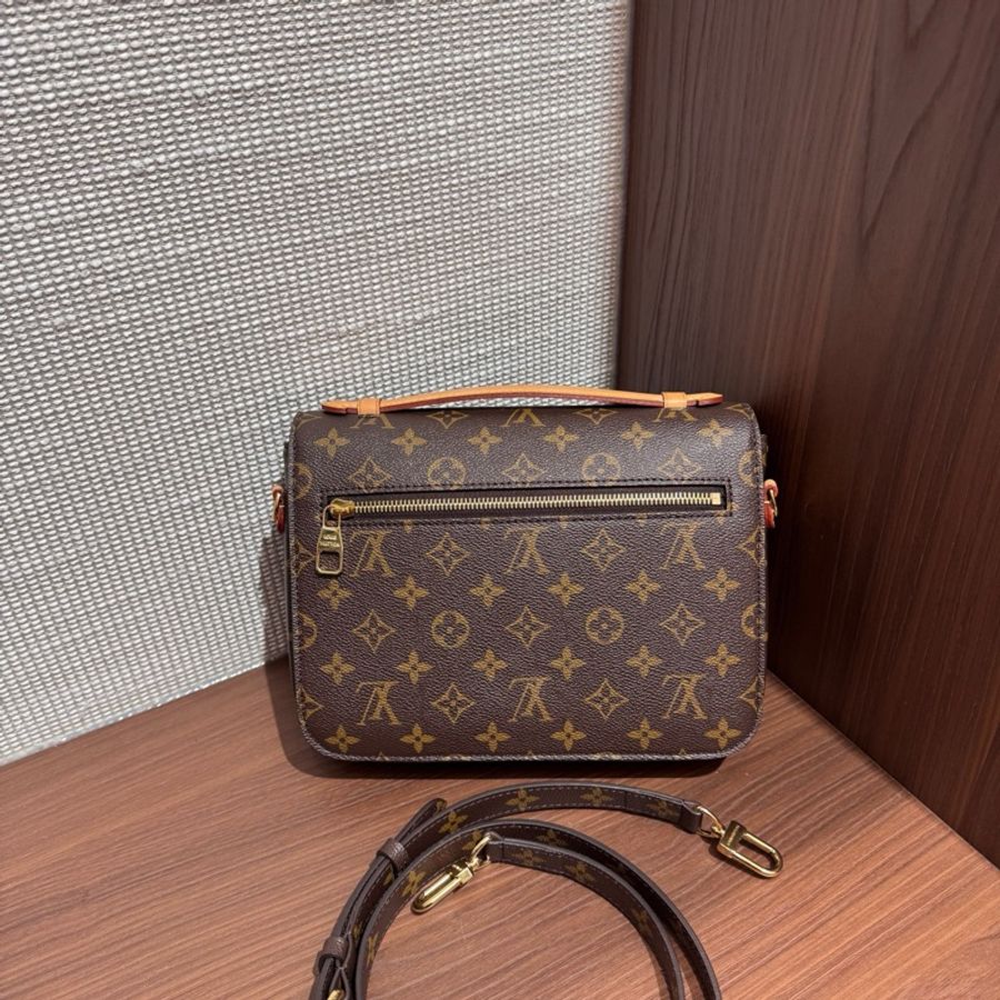 Louis Vuitton 路易威登老花郵差包單肩斜挎手提包  芯片尺寸：25*7*19cm-5
