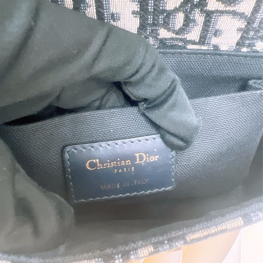 Dior 30 montaigne 藍色老花蒙田盒子/斜挎包-13