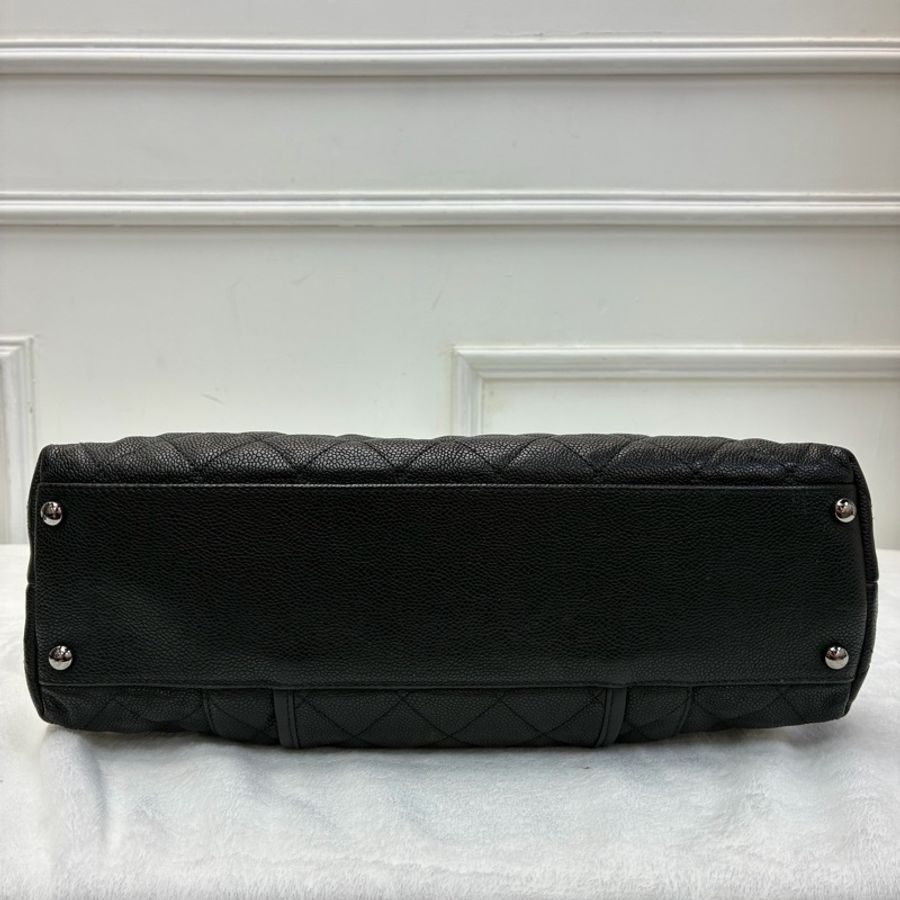 Chanel French Riviera Hobo-3