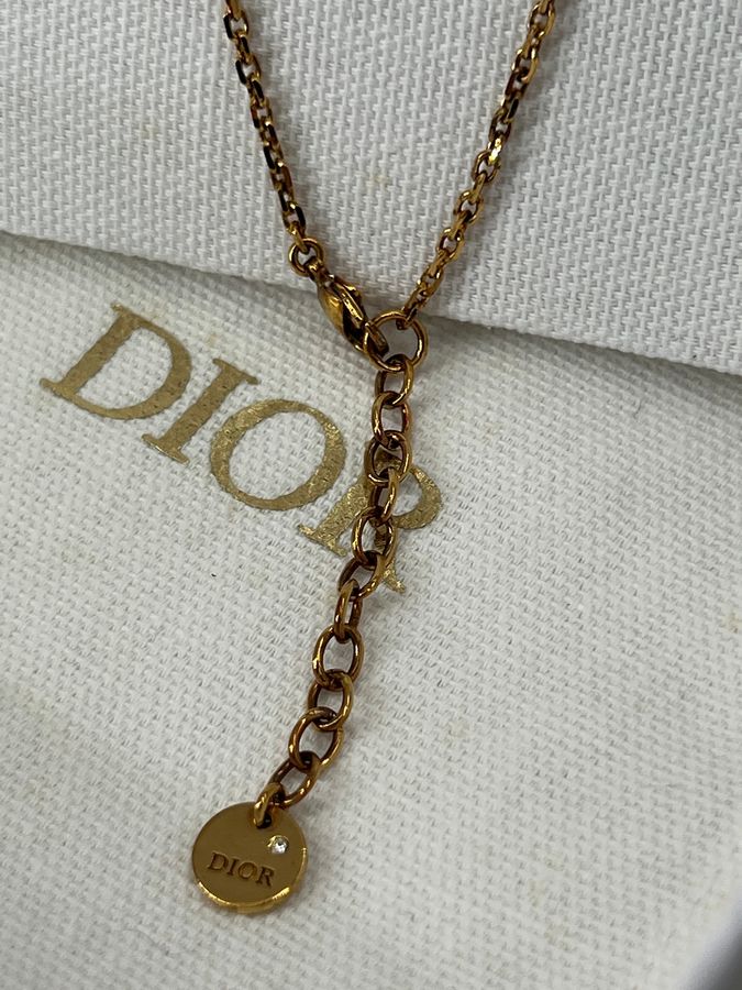香緹國際精品 Dior 珍珠 logo項鍊 1108-2