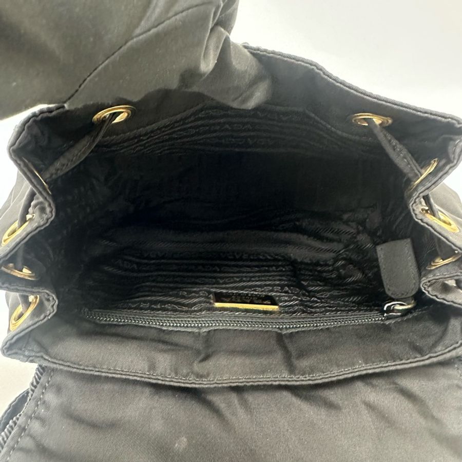 【赫蒂國際精品】 Prada 尼龍背包vintage 二手 中古-20
