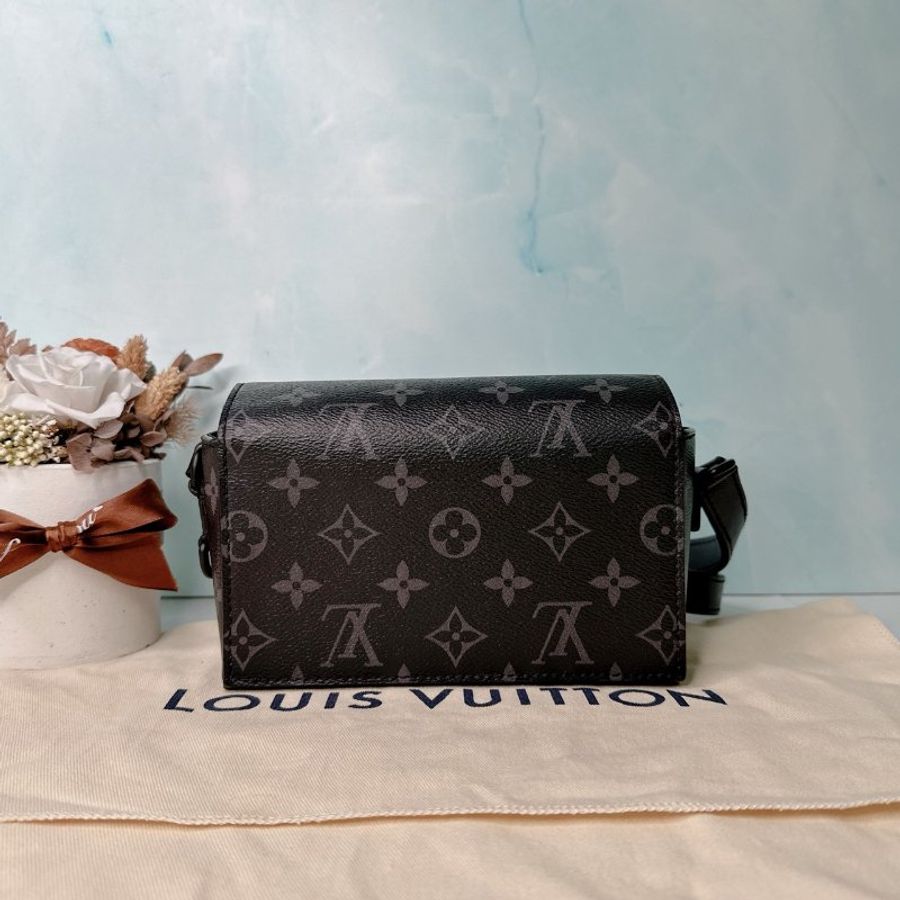LV Steamer黑花盒子包-1