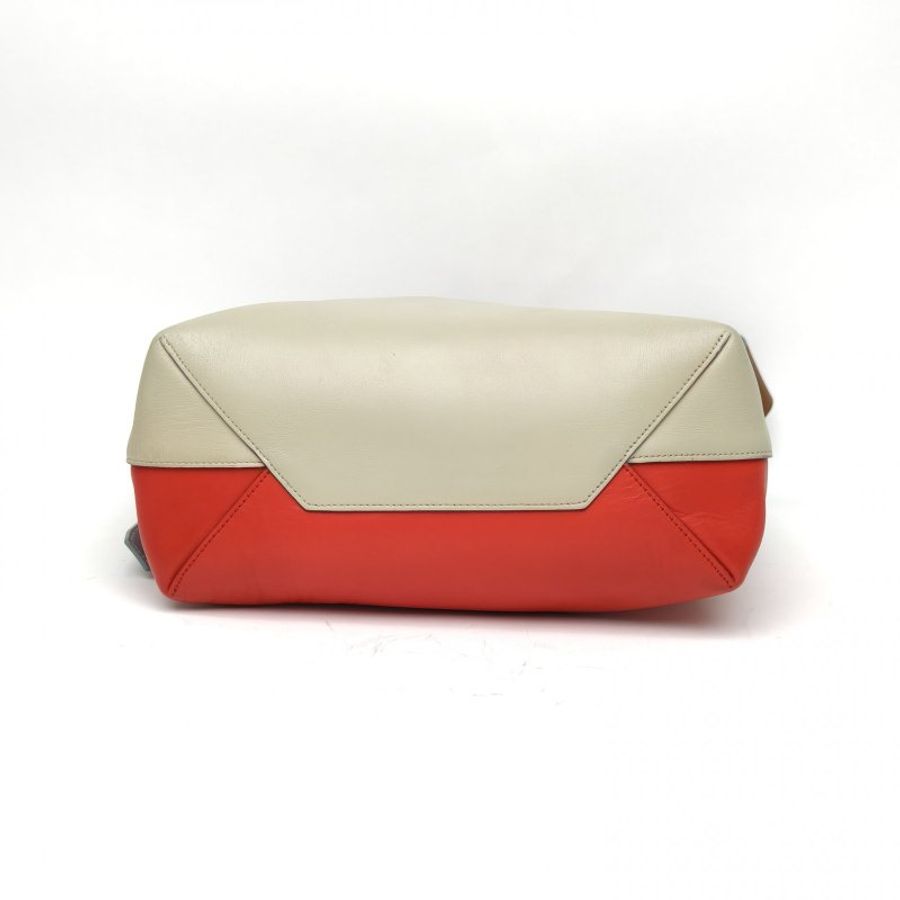 CELINE 拼色牛皮金扣twistedcabas水桶包肩背包-4