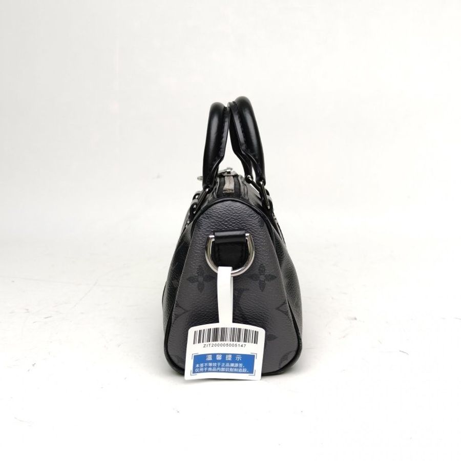 LOUIS VUITTON KEEPALLNano黑色PVC晶片老花肩背包-1