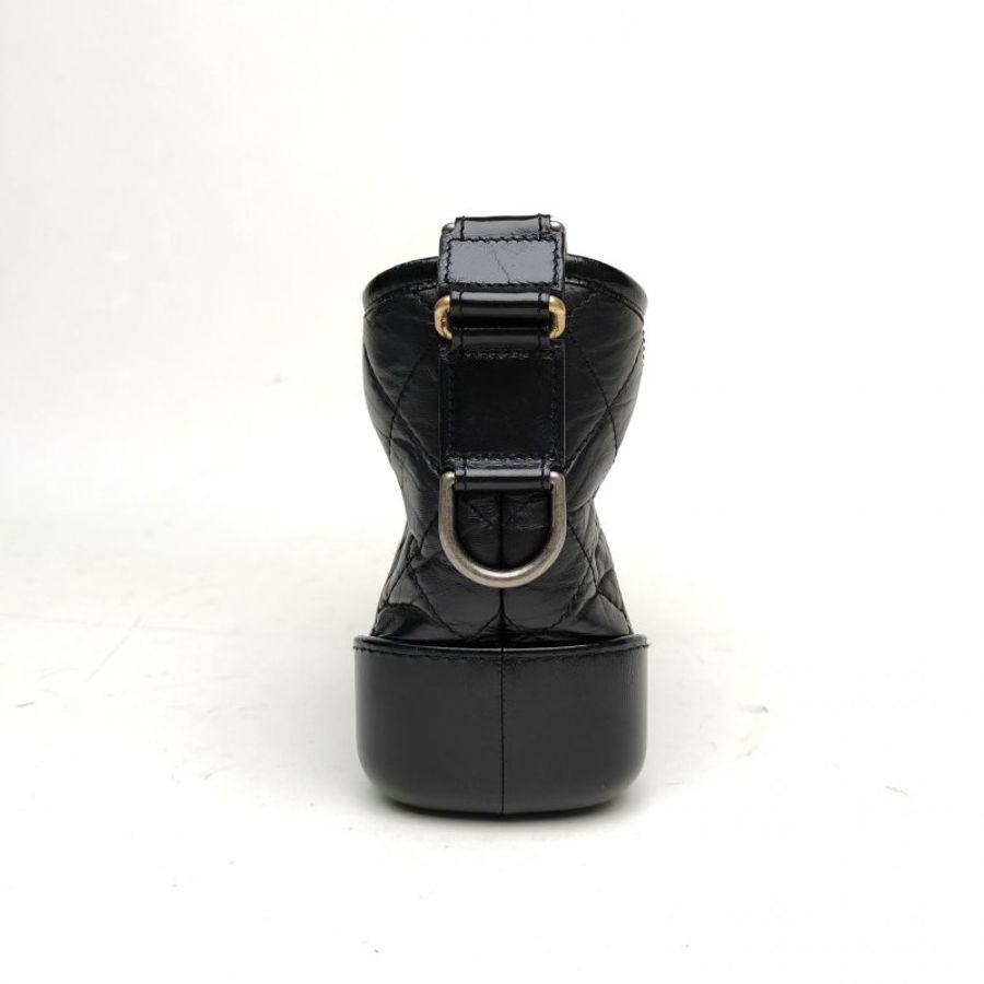 CHANEL GABRIELLE流浪小號黑色牛皮金銀扣肩背包-3