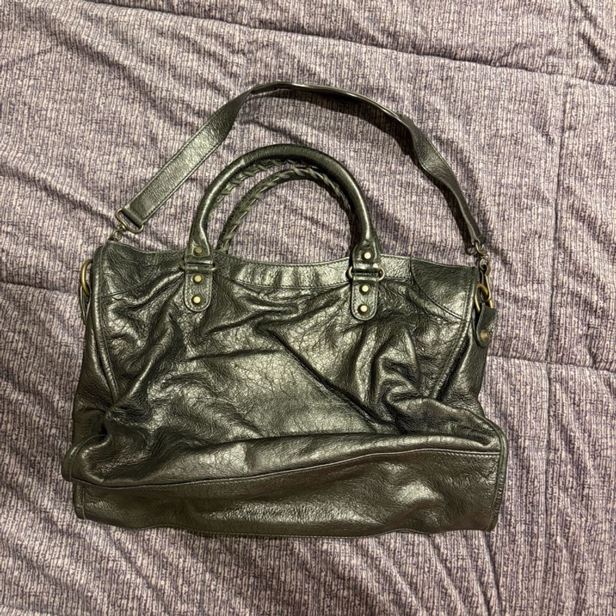 Balenciaga Classic City 黑色機車包|附背帶鏡子|經典停產款 可肩背手拿-14