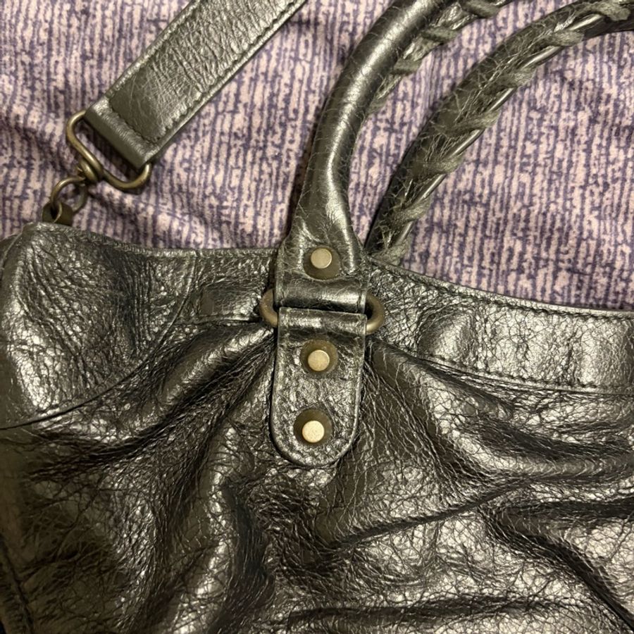 Balenciaga Classic City 黑色機車包|附背帶鏡子|經典停產款 可肩背手拿-31