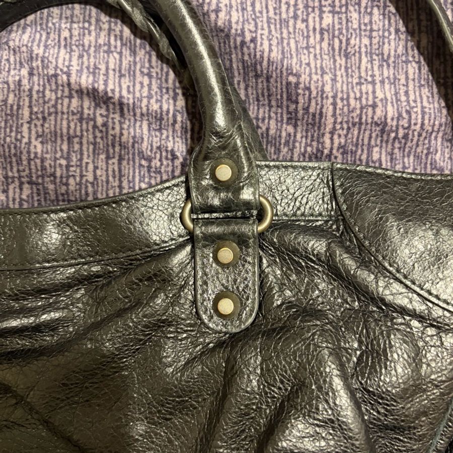 Balenciaga Classic City 黑色機車包|附背帶鏡子|經典停產款 可肩背手拿-32