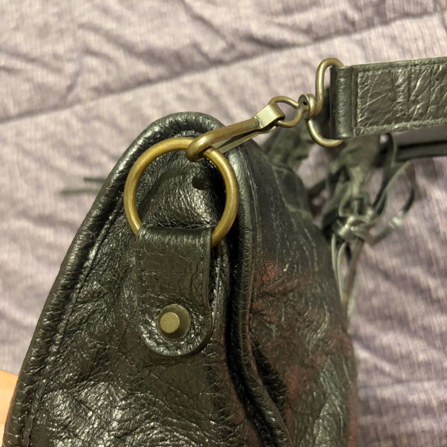 Balenciaga Classic City 黑色機車包|附背帶鏡子|經典停產款 可肩背手拿-33