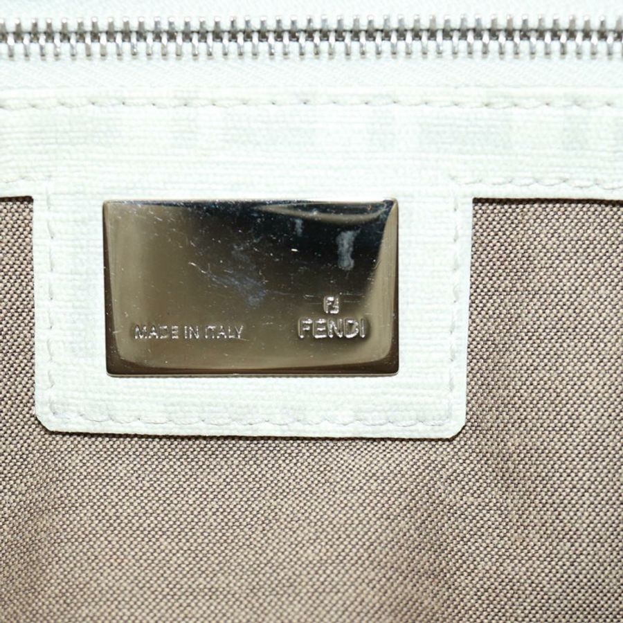 【日本直送】FENDI Zucchino帆布Mamma Baguette手袋 PVC 白色銀色 正品 yk20548SAM-21