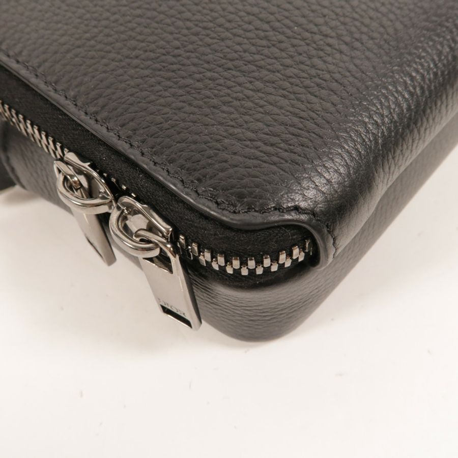 Dior 牛皮皮革CD Icon Zipped Pouch With Strap肩背袋-10