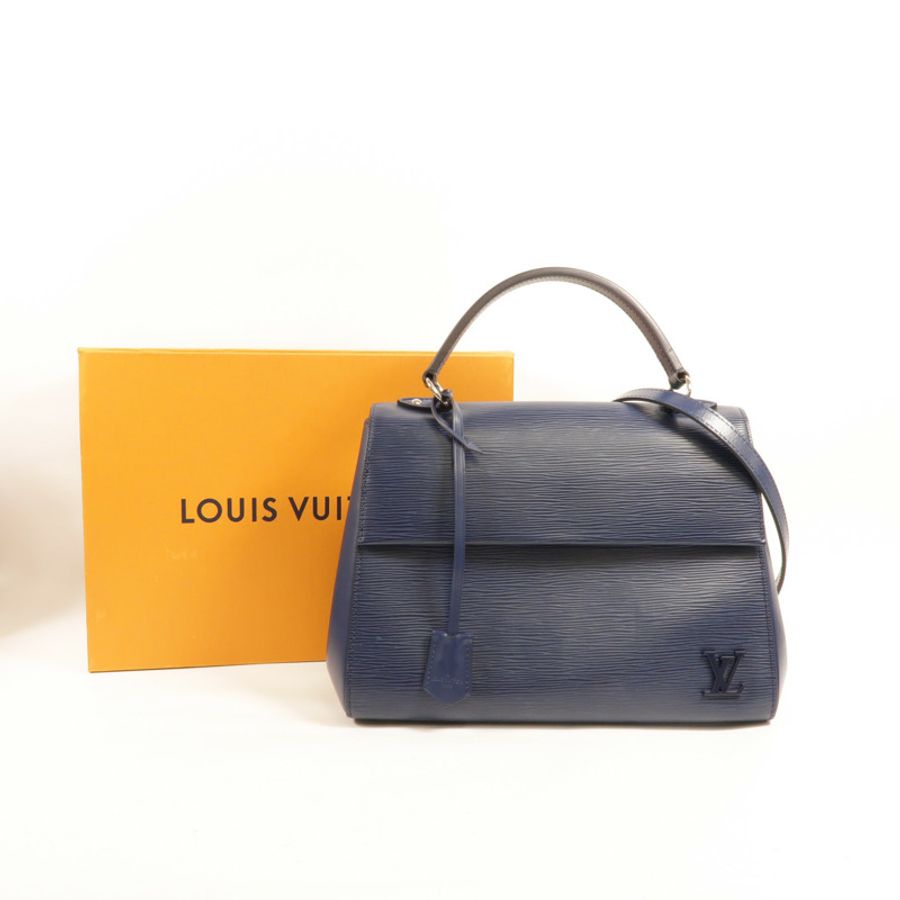 LOUIS VUITTON Epi Cluny MM手挽肩背兩用袋-11