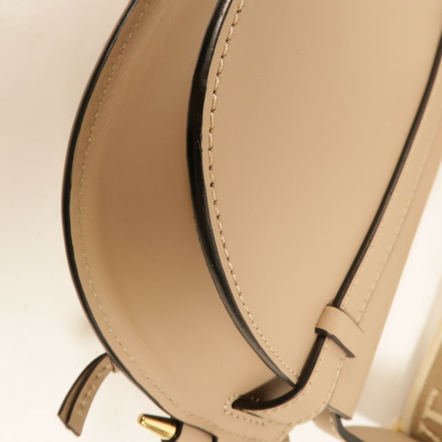 LOEWE 牛皮皮革Mini Gate肩背袋-13