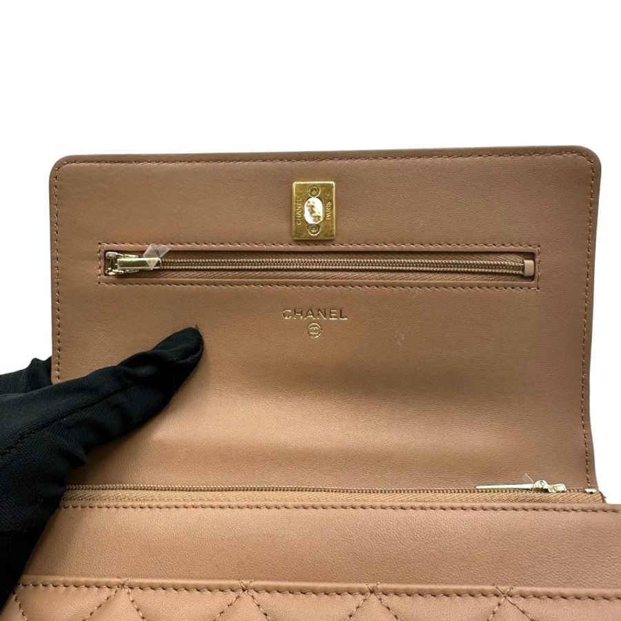 【美收精品】CHANEL 奶茶色珍珠手把口蓋包 C-651【隔月月中將轉賣至日本 上架期限30天】-9