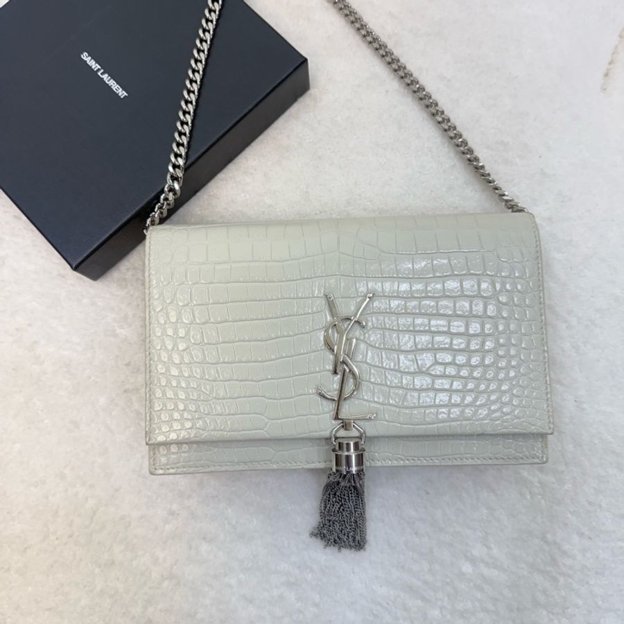 YSL 白銀壓紋Kate磁釦woc鏈條包-1