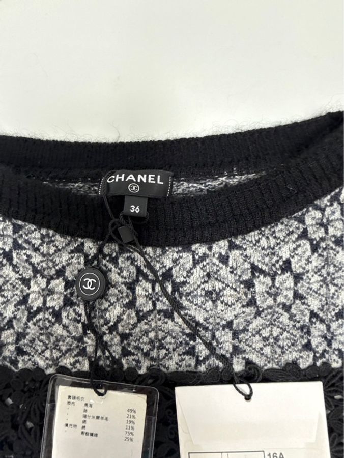 香奈兒全新上衣Chanel CHANEL FAIR ISLE MOHAIR-BLEND LACE FLORAL STRIPE KNIT SWEATER全新未拆標香奈兒Chanel購於專櫃-5