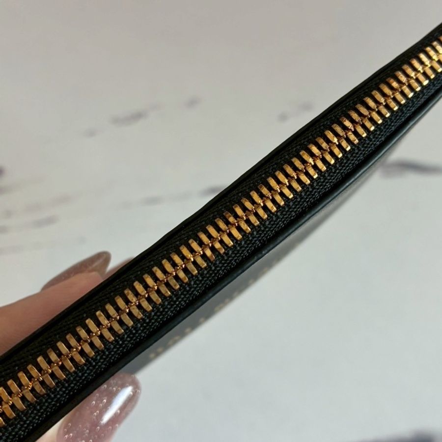 Balenciaga 黑色一字卡片零錢包👛-8
