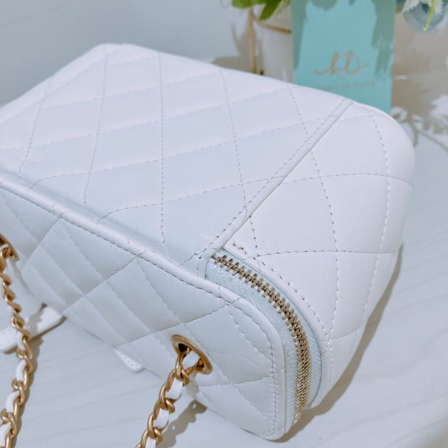TK2087 香奈兒 金球白色 小盒子 Chanel Small Vanity Case With Chain Lambskin White X GHW ( #31咭)-8
