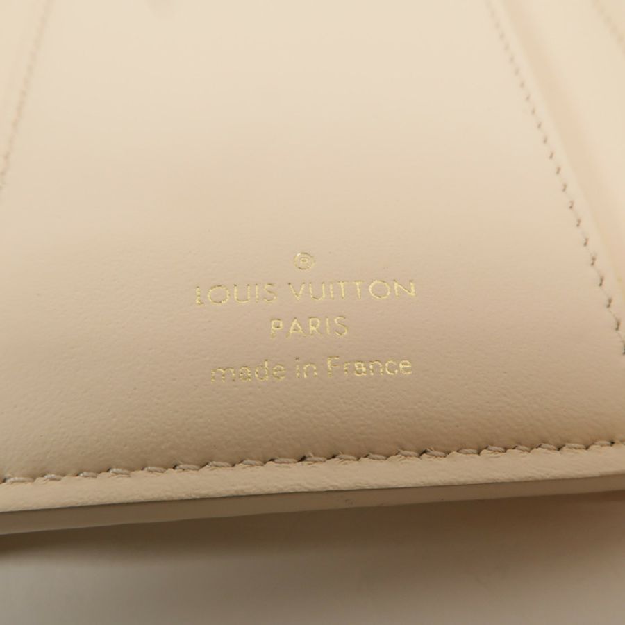 LOUIS VUITTON Taurillon皮革Capucines錢包-9