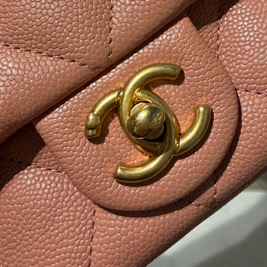 CHANEL 乾燥玫瑰粉金鍊愛心調節 CF-18-12