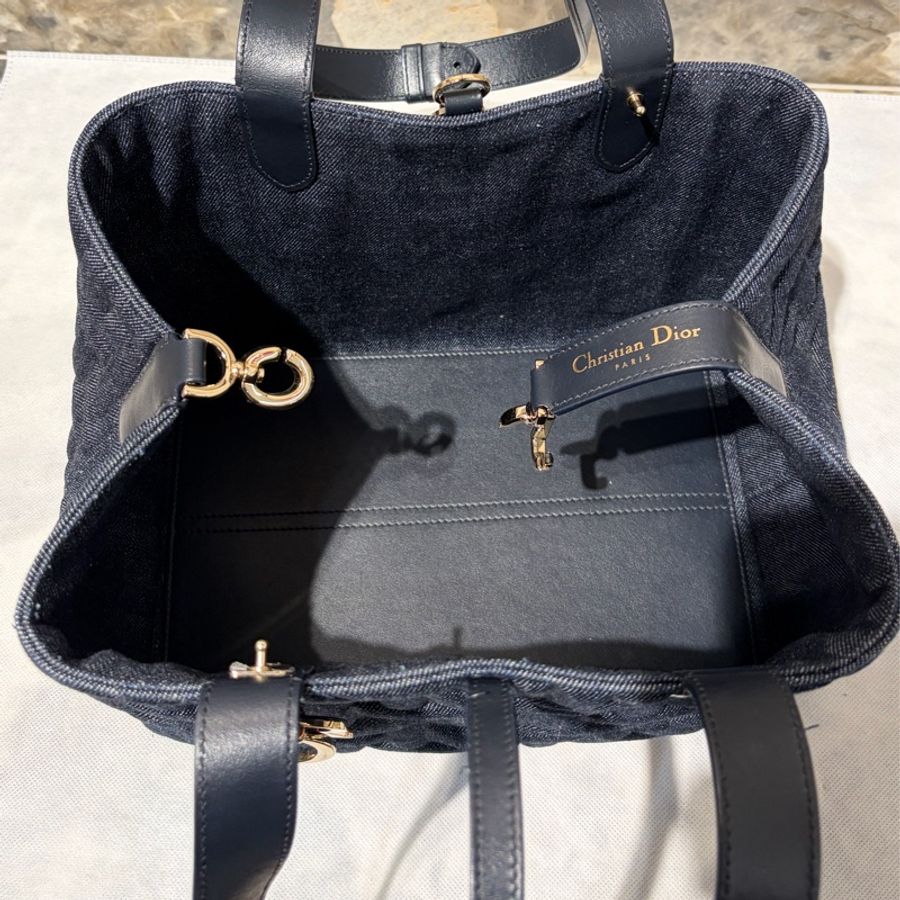 Dior 單寧布Toujours中型手提包-9