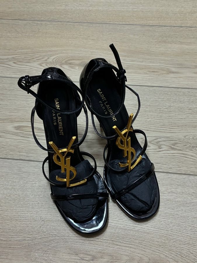 YSL Saint Laurent 經典字母高根鞋 細跟-2