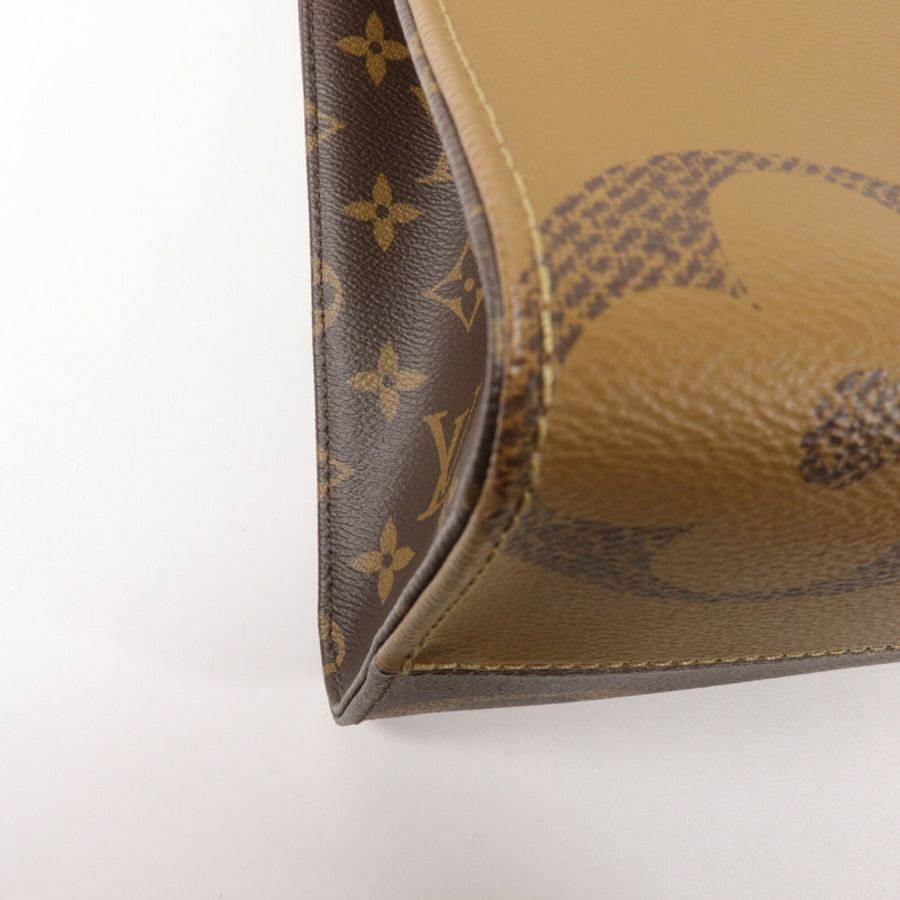 LOUIS VUITTON Monogram Giant On The Go MM手挽肩背兩用袋-9