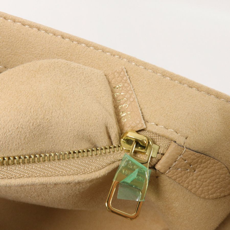 LOUIS VUITTON Monogram Empreinte Saint Germain MM鏈帶肩背袋-6