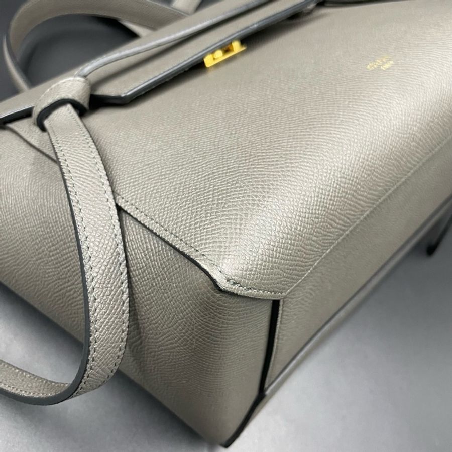 賽琳/Celine灰色BELT MICRO粒面牛皮鯰魚斜挎包 24*21 1-5