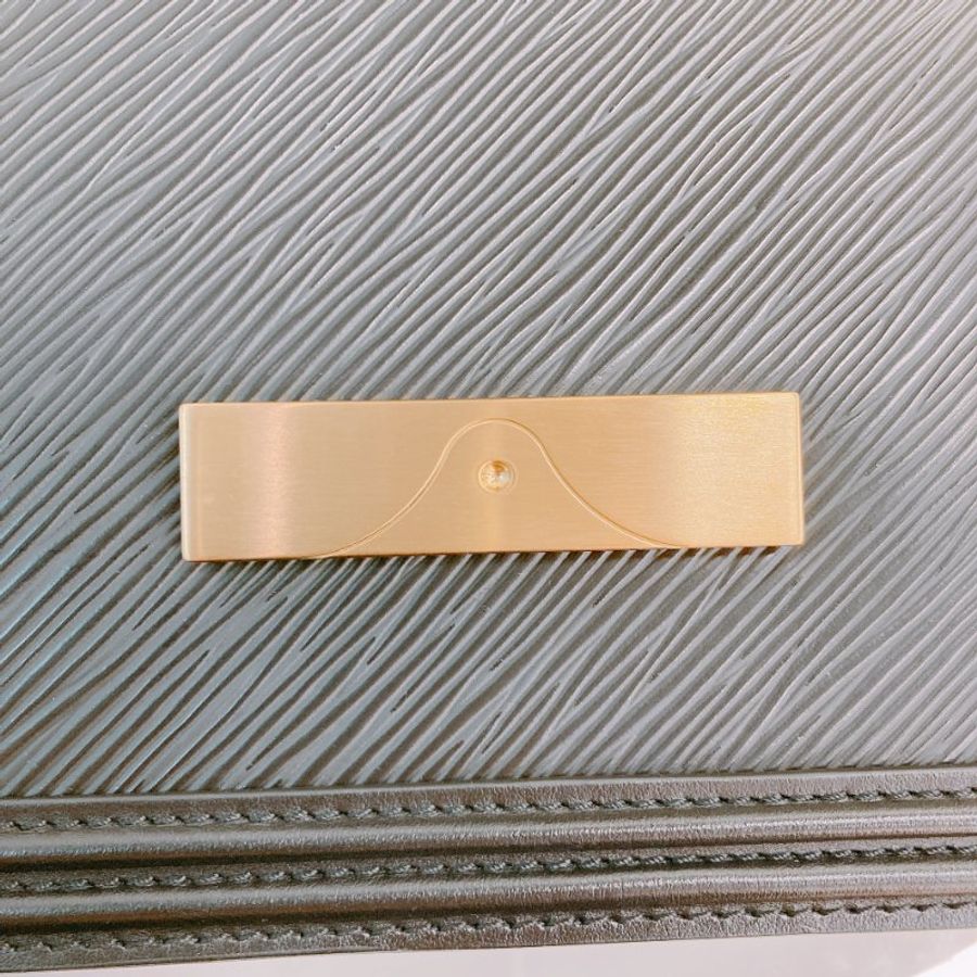 MS0754 Louis Vuitton 路易威登 水波紋 樹皮紋 迷你 兩用 黑色金扣 Mini Dauphine 19cm Epi Leather Black x GHW-12