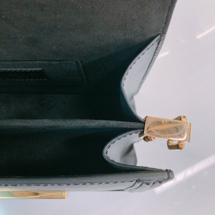 MS0754 Louis Vuitton 路易威登 水波紋 樹皮紋 迷你 兩用 黑色金扣 Mini Dauphine 19cm Epi Leather Black x GHW-16
