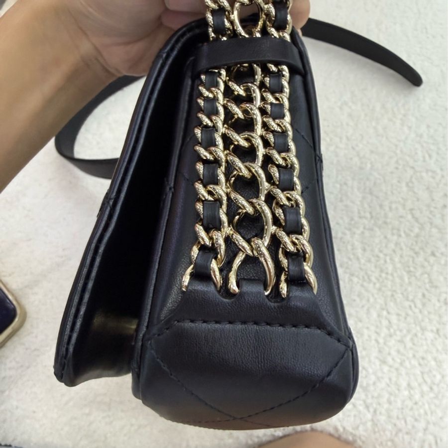 香奈兒/Chanel 黑金 瀑布鏈條 芯片 斜挎包 98新-3