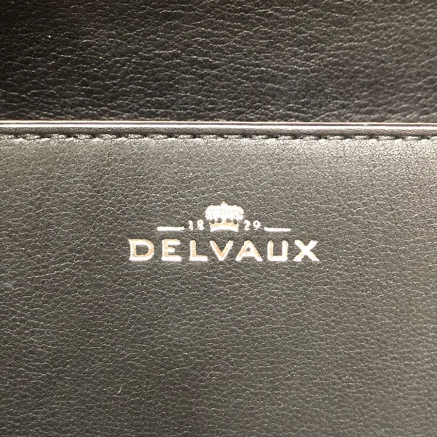 Delvaux德爾沃 Madame 黑色方形插扣單肩斜挎包 附件：鏡子  18x15x5。-7