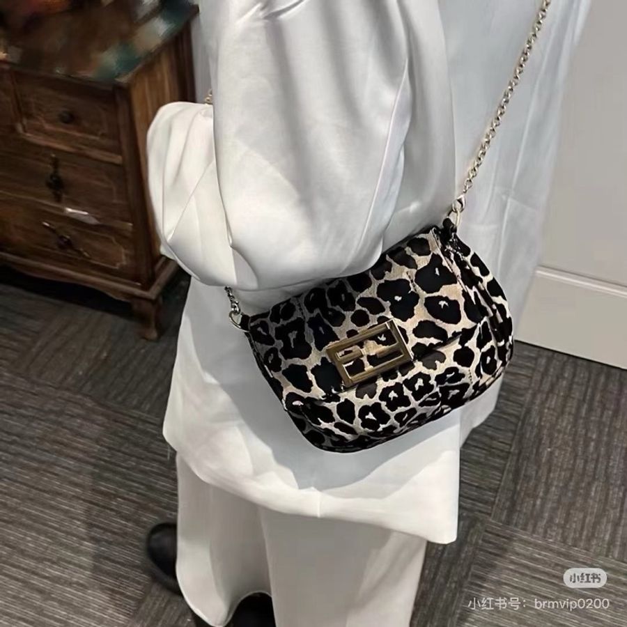 【威選精品】🐆 FENDI 豹紋鏈條包 🐆-0