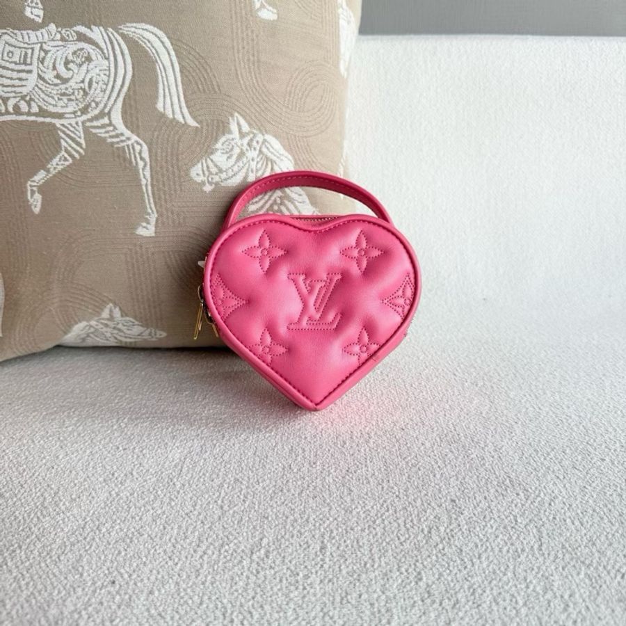 【威選精品】💖 Louis Vuitton Pop My Heart 粉色桃心愛心鏈條包 💖-1