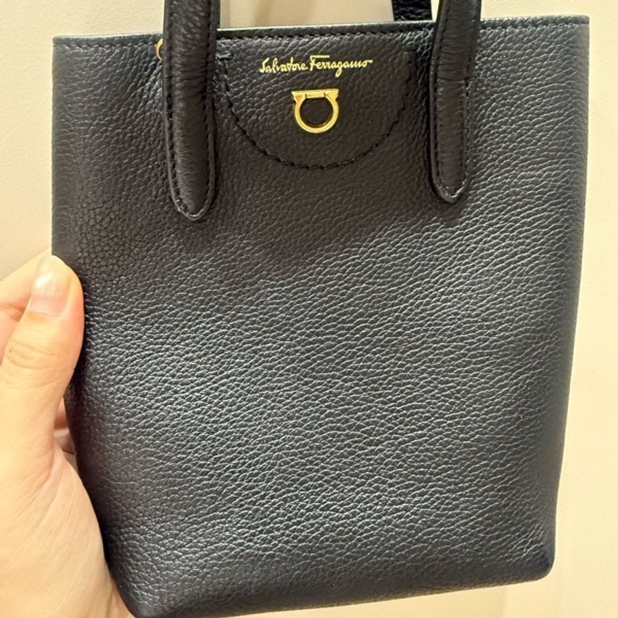 Ferragamo 迷你斜背小托特-1