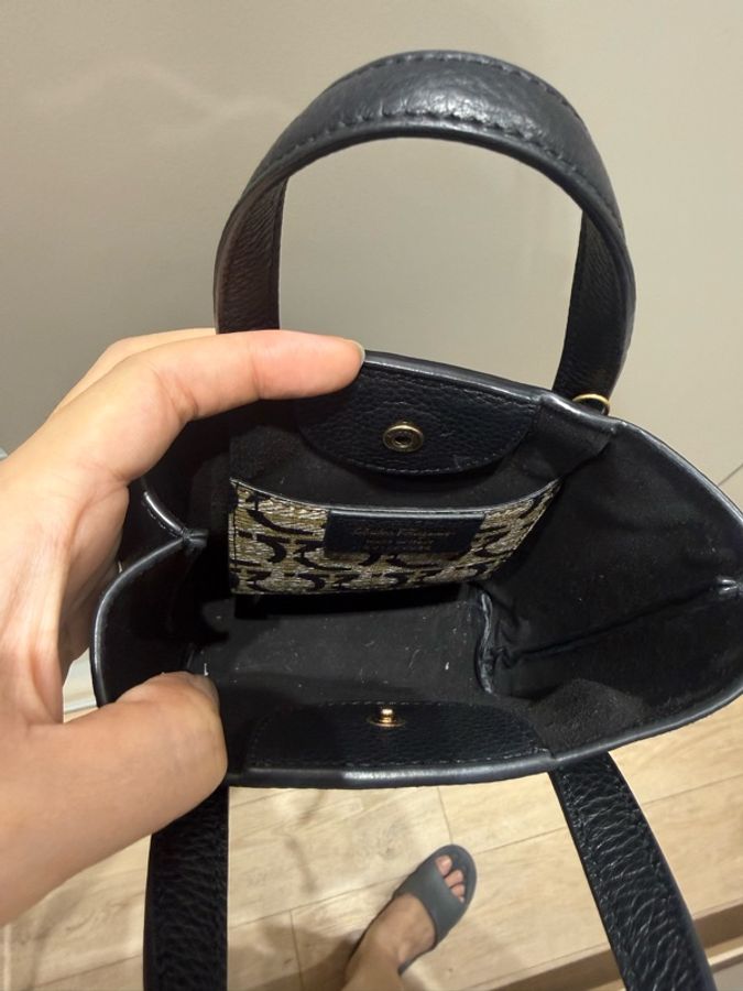 Ferragamo 迷你斜背小托特-9