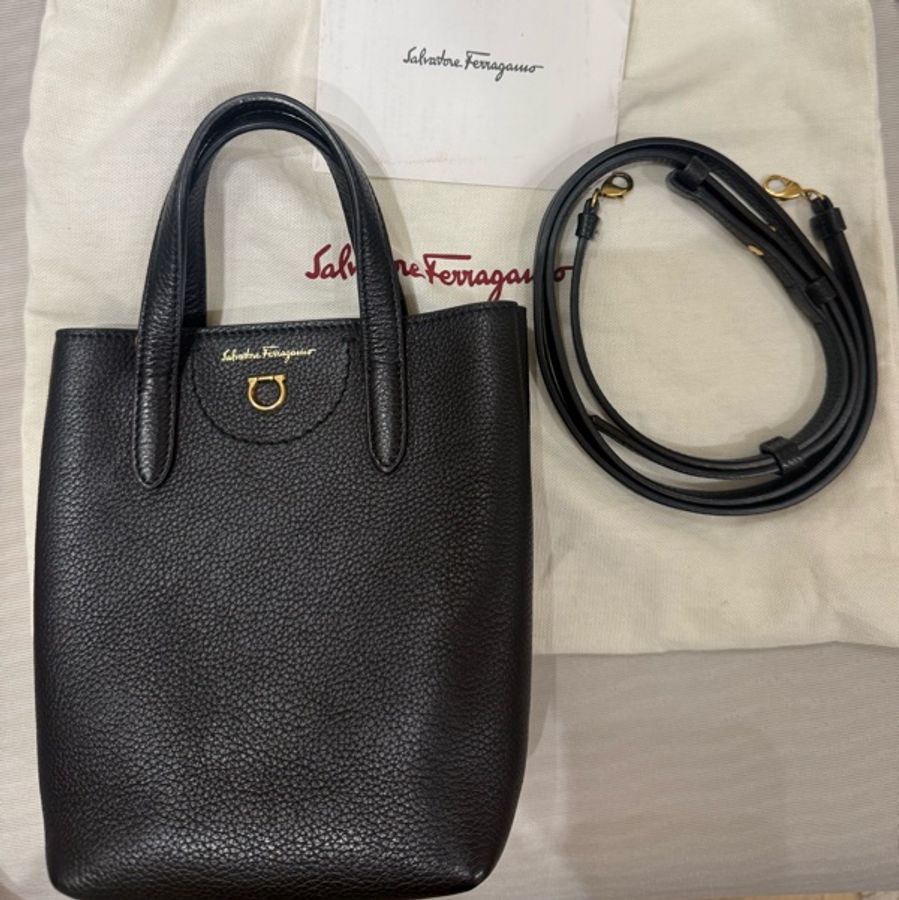 Ferragamo 迷你斜背小托特-12