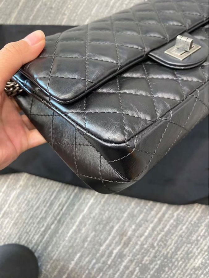 小巴黎二手名牌真品Chanel 2.55  黑銀 膜在 有卡28開 雙蓋 市價37萬-7