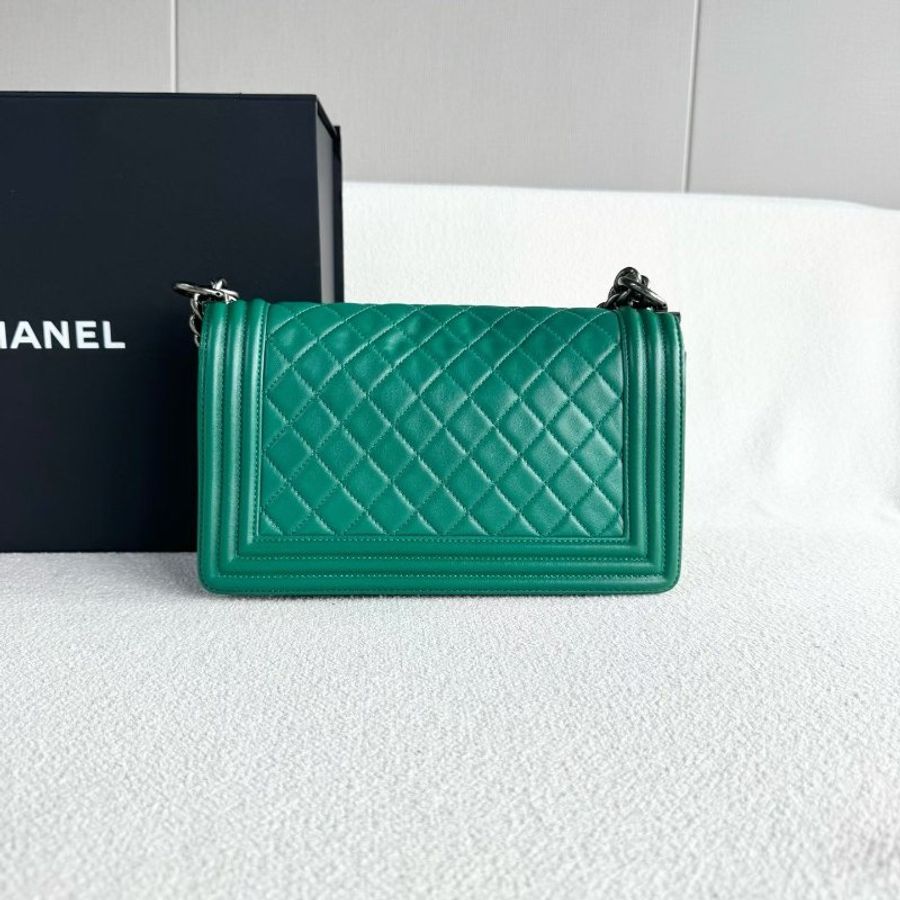 Chanel 綠色Leboy中號鏈條包 銀扣 羊皮 25*15*7 98新配件塵袋-4