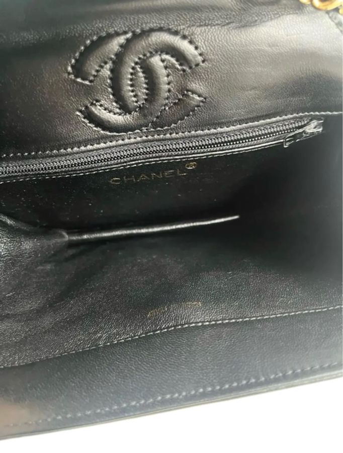 Chanel 黑金雙C扣菱格紋鏈條包-5