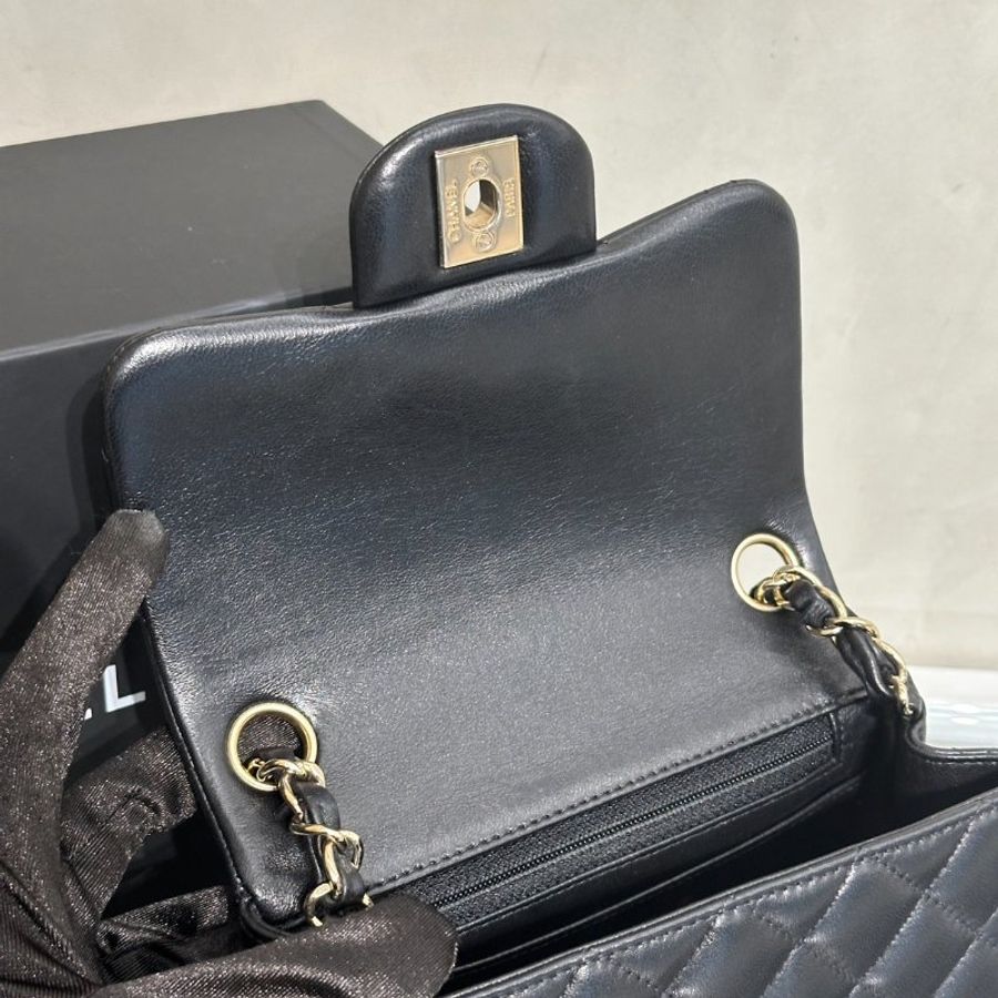 CHANEL 經典口蓋包方胖子 17 - 黑金23開-7