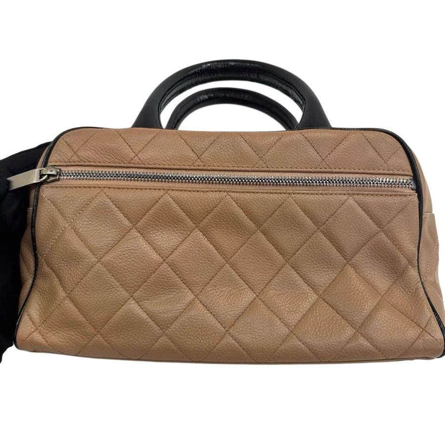 Chanel 荔枝紋字母logo菱格紋波士頓枕頭包-1