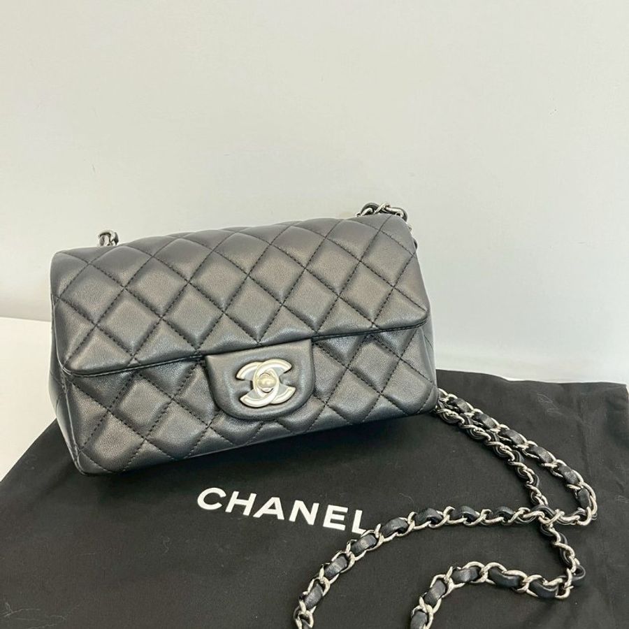 Chanel CF20黑銀-1