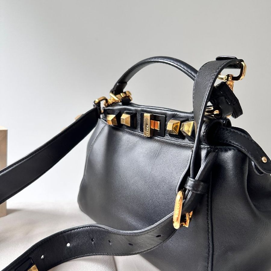 Fendi Peekaboo Studded 小羊皮 手提 肩背-6