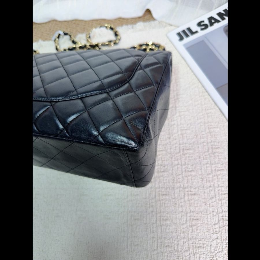 CHANEL CF Maxi 黑金羊皮口蓋包-8