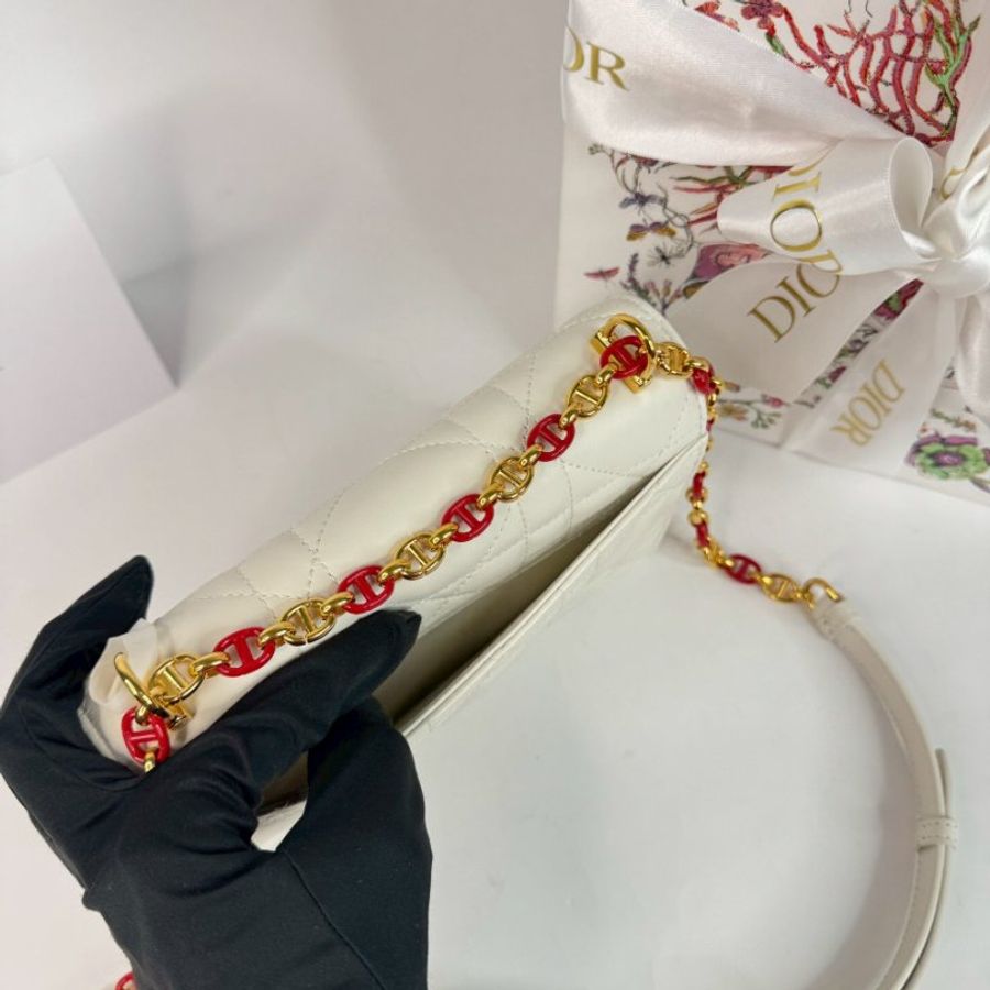 DIOR MISS CARO 迷你包2025情人節限定款-11