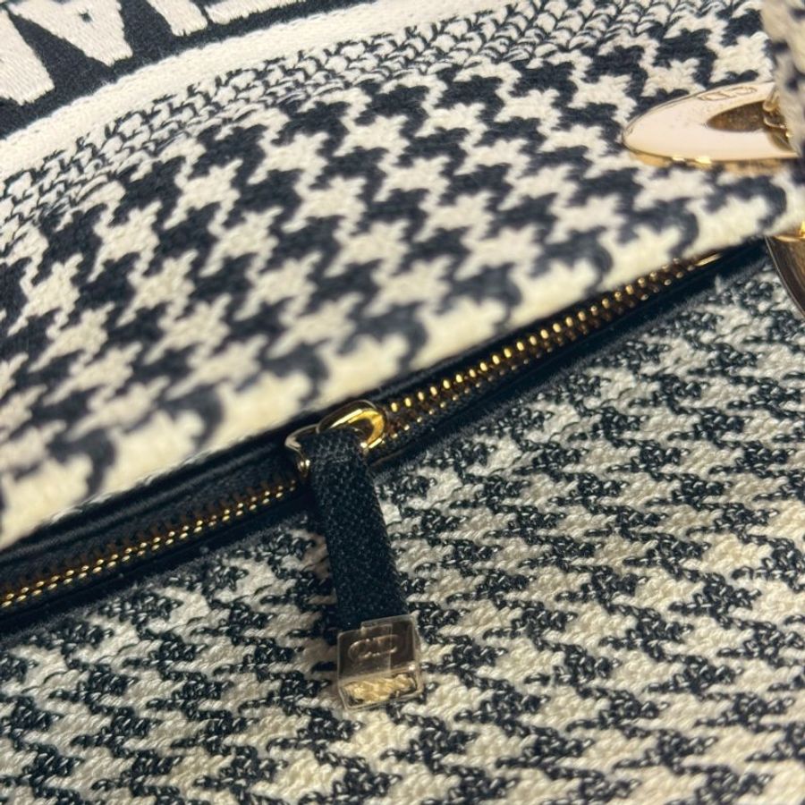 DIOR 迷你黛妃包 千鳥格紋刺繡-7