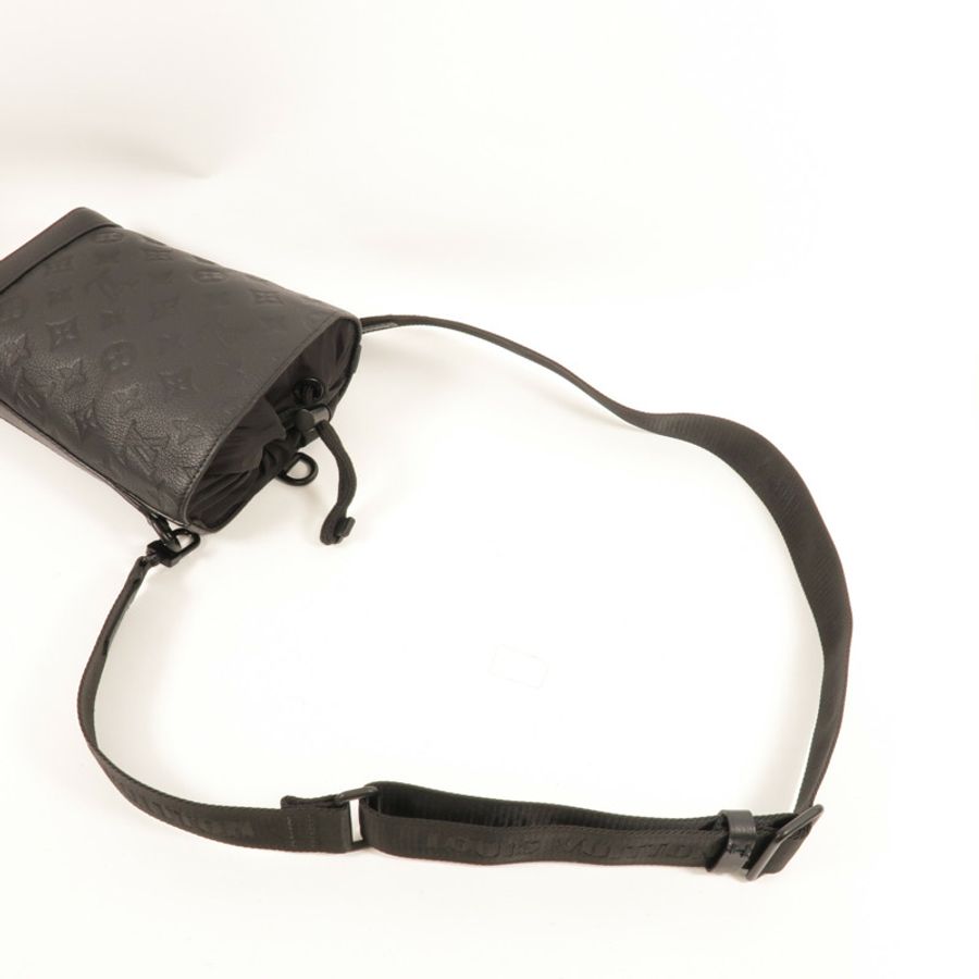 LOUIS VUITTON Monogram Shadow Noe Sling肩背袋-5